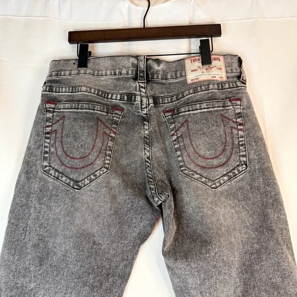 TRUE RELIGION Men’s Size 34 Denim Jeans Ricky Style Relaxed Straight Stretch